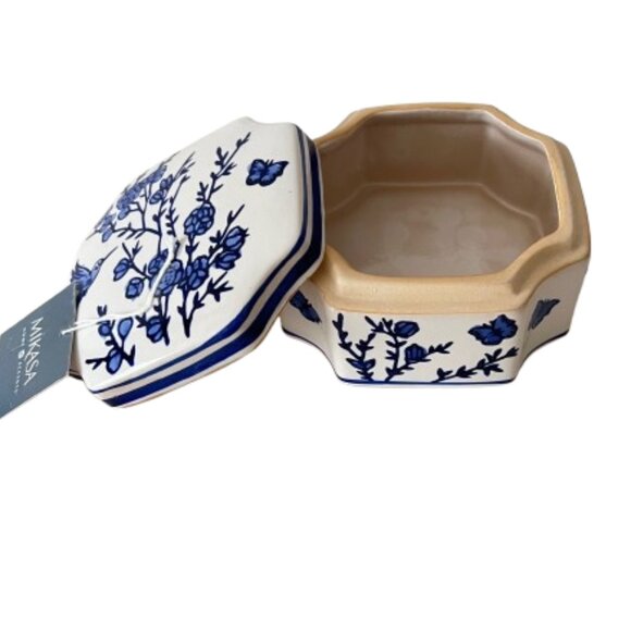 NEW Mikasa Chinoiserie Blue and White Porcelain Trinket Box- Large - Picture 9 of 15